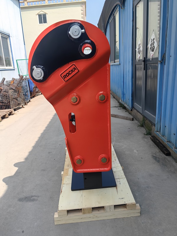 backhoe hydraulic breaker.jpg