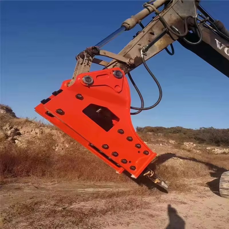 How To Use An Excavator Hydraulic Breaker